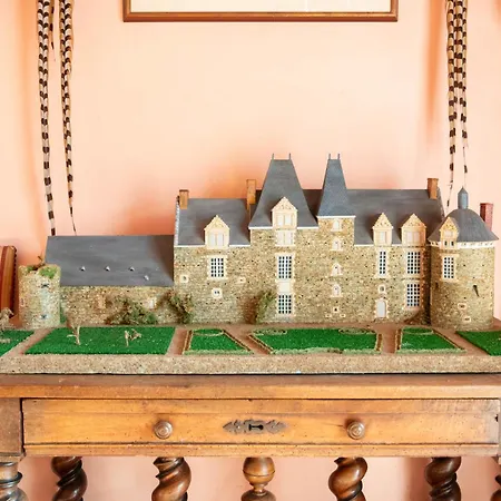 Château Du Hardas 3* Segré