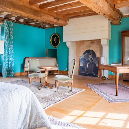 Alojamento de Acomodação e Pequeno-almoço Château Du Hardas 3*